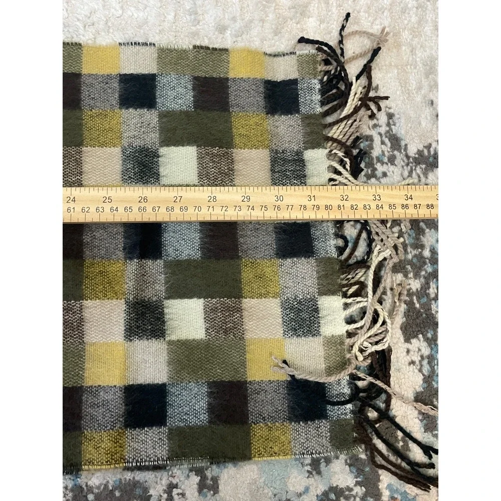 100% Cashmere Scarf Made In Germany Green Neutral Check‎ Fringe Quiet Luxury